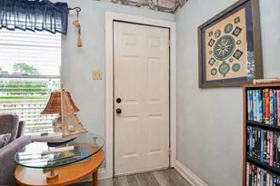 1301 2nd St, Palacios, TX 77465 - Photo 6