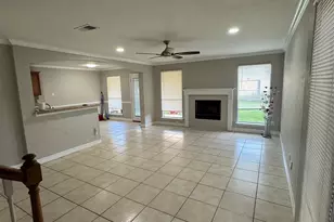 11727 Rolling Stream Dr, Tomball, TX 77375 - Photo 2