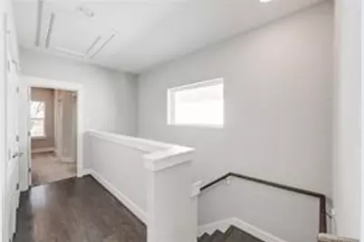 2057 Sherwood Forest Street, Houston, TX 77043 - Photo 12