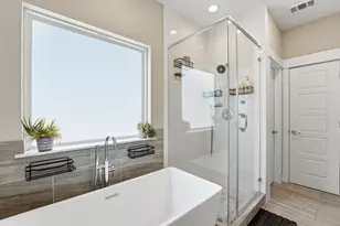 2057 Sherwood Forest St, Houston, TX 77043 - Photo 22