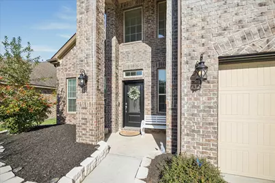 2933 Fox Ledge Court, Conroe, TX 77301 - Photo 2