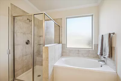 2933 Fox Ledge Court, Conroe, TX 77301 - Photo 16