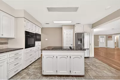 5607 Avenue M 1/2, Santa Fe, TX 77510 - Photo 18