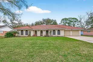 5607 Ave M 1/2, Santa Fe, TX 77510 - Photo 2