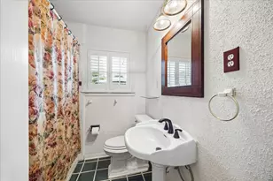 1611 Gardenia Dr, Houston, TX 77018 - Photo 18