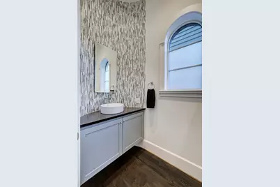 2501 Yupon Street, Houston, TX 77006 - Photo 12