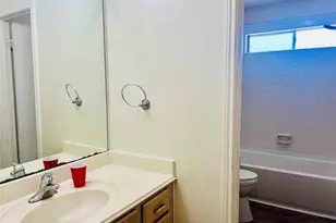 8903 N Deer Meadow Dr, Houston, TX 77071 - Photo 12