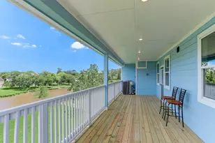 3921 Peacock Isle Dr, Dickinson, TX 77539 - Photo 26