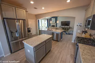 2837 Elia Ln, League City, TX 77573 - Photo 10