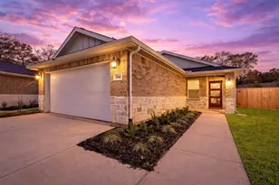1940 Velvet Oak Ln, Conroe, TX 77304 - Photo 1