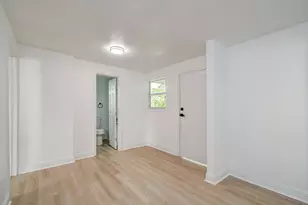 10309 Wiggins St, Houston, TX 77029 - Photo 14