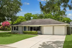 8510 Greenbush St, Houston, TX 77025 - Photo 2