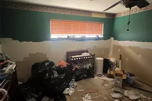 6023 Lattimer Dr, Houston, TX 77035 - Photo 6