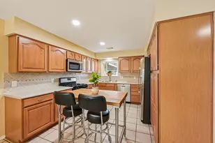 9631 Carousel Ln, Houston, TX 77080 - Photo 6