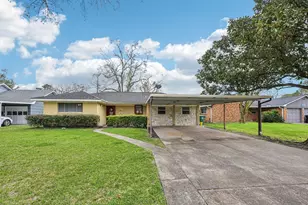 9631 Carousel Ln, Houston, TX 77080 - Photo 1