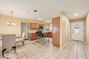 9631 Carousel Ln, Houston, TX 77080 - Photo 10