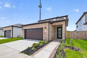 4344 Avron Dr, Stafford, TX 77477 - Photo 2
