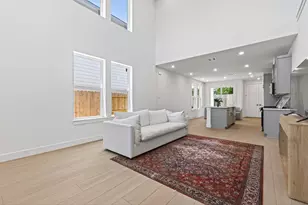 4344 Avron Dr, Stafford, TX 77477 - Photo 10