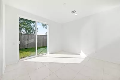 2855 Decker Place, Houston, TX 77003 - Photo 8