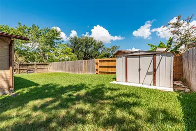 15410 Empanada Drive, Houston, TX 77083 - Photo 32