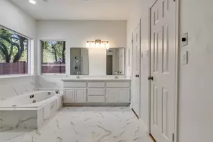 14527 Circlewood Way, Houston, TX 77062 - Photo 22