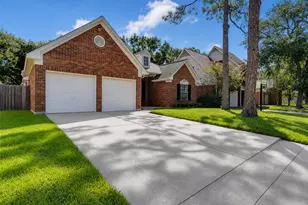 14527 Circlewood Way, Houston, TX 77062 - Photo 4