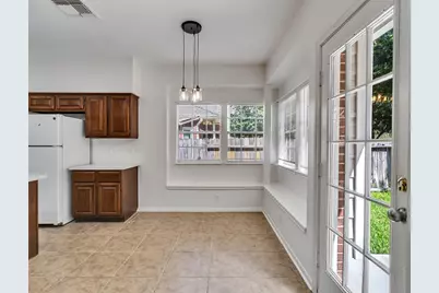 14527 Circlewood Way, Houston, TX 77062 - Photo 16