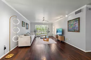 2600 Bellefontaine St, Houston, TX 77025 - Photo 1