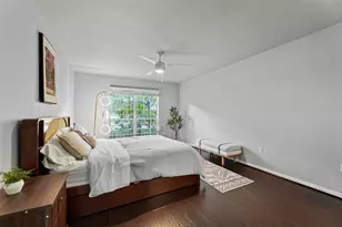 2600 Bellefontaine St, Houston, TX 77025 - Photo 8