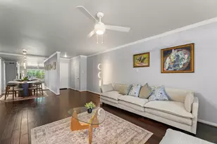 2600 Bellefontaine St, Houston, TX 77025 - Photo 2