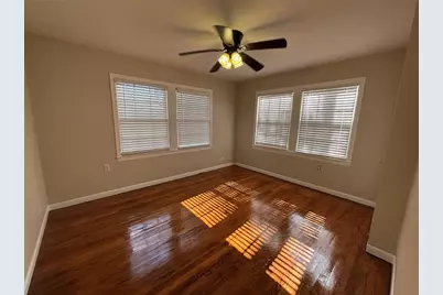 1401 Austin Street, La Marque, TX 77568 - Photo 6