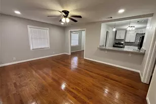 1401 Austin St, La Marque, TX 77568 - Photo 2