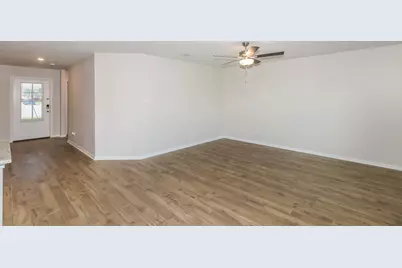 198 Emma Rose Drive, Katy, TX 77493 - Photo 4