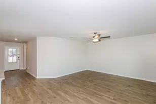 198 Emma Rose Dr, Katy, TX 77493 - Photo 4