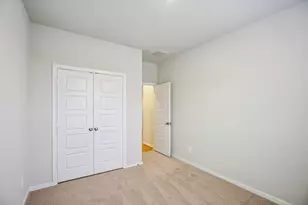 5105 Redbud Vly Dr, Pearland, TX 77584 - Photo 16