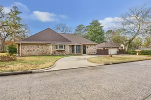 26 Royal Dalton Cir, Conroe, TX 77304 - Photo 4