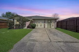 12803 Sandrock Dr, Houston, TX 77048 - Photo 1