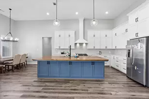 4410 12th St, Dickinson, TX 77539 - Photo 14
