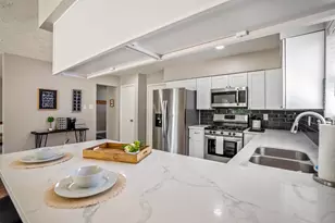 93 S Waxberry Rd, The Woodlands, TX 77381 - Photo 16