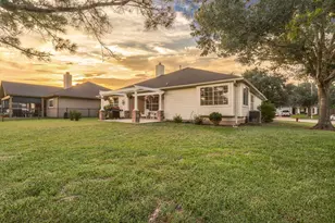 908 Victoria Lakes Dr, Katy, TX 77493 - Photo 42