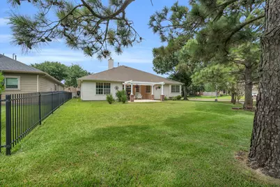 908 Victoria Lakes Drive, Katy, TX 77493 - Photo 38