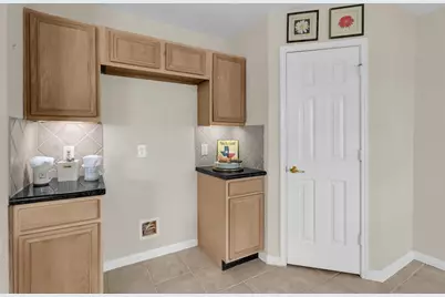 908 Victoria Lakes Drive, Katy, TX 77493 - Photo 18
