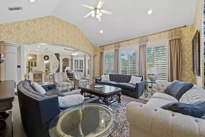 39 Forest Green Trail, Kingwood, TX 77339 - Photo 8