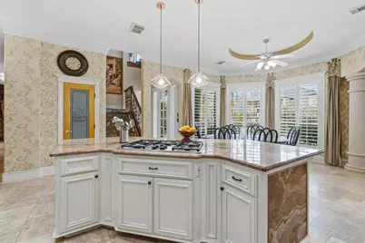 39 Forest Green Trail, Kingwood, TX 77339 - Photo 8