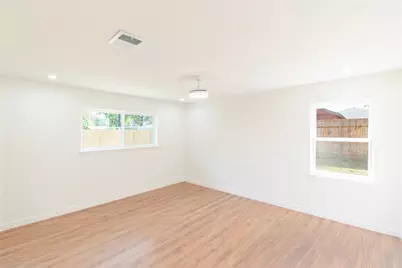 10906 Green Arbor Drive, Houston, TX 77089 - Photo 22