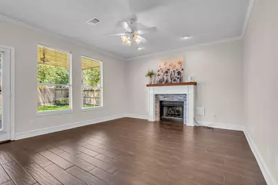 900 Melanie Park, Conroe, TX 77304 - Photo 8