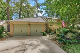2 Rock Pine Ct, The Woodlands, TX 77381 - Photo 8