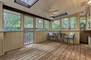2 Rock Pine Ct, The Woodlands, TX 77381 - Photo 4