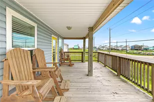 757 Bluewater Hwy, Surfside Beach, TX 77541 - Photo 36