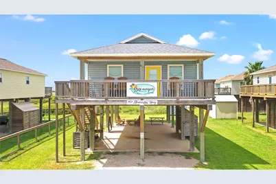 757 Bluewater Highway, Surfside Beach, TX 77541 - Photo 1